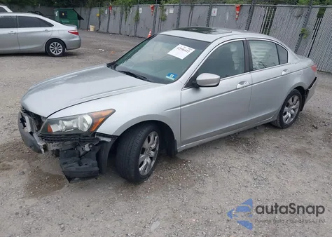 2009 Honda Accord 2.4 Ex-L from USA, damaged, VIN 1HGCP26809A085237